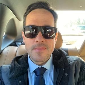 Meet your Posher, Robert